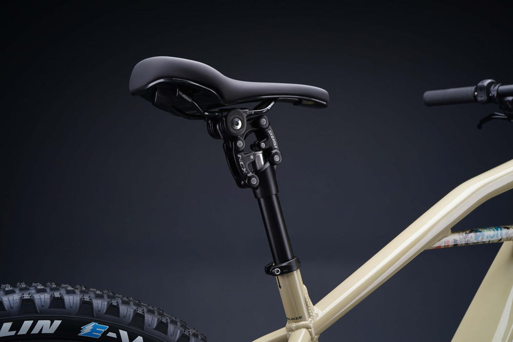 Serial 1 - Bash/MTN - DikkeFiets